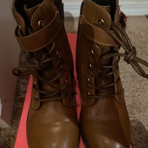 NWOB Kids Boots